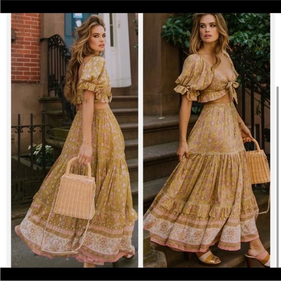 Spell & the Gypsy floral bohemian dahlia top on bronze NEW - Picture 7 of 7